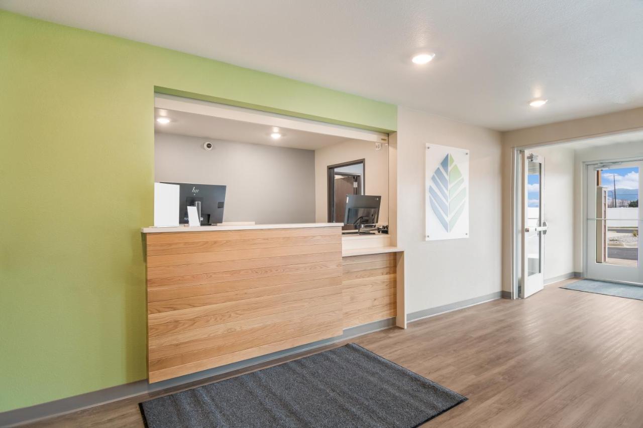 Woodspring Suites Colorado Springs North - Air Force Academy ภายนอก รูปภาพ