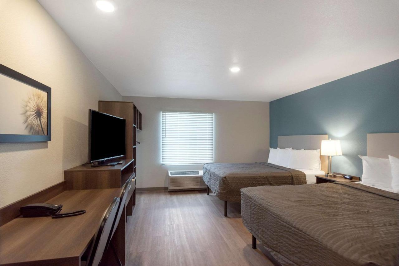 Woodspring Suites Colorado Springs North - Air Force Academy ภายนอก รูปภาพ