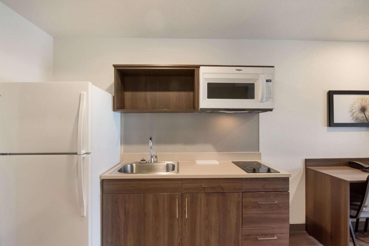 Woodspring Suites Colorado Springs North - Air Force Academy ภายนอก รูปภาพ