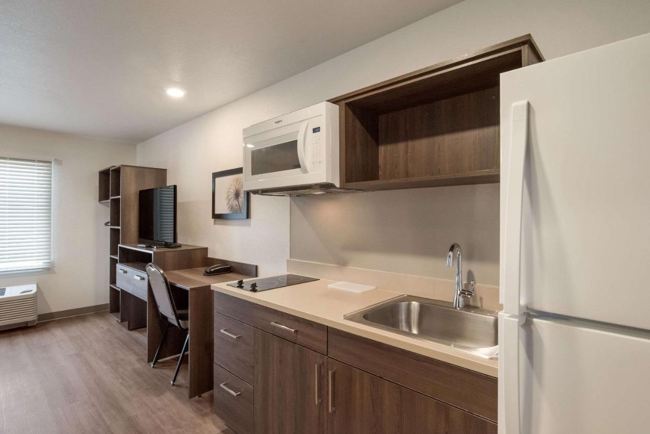 Woodspring Suites Colorado Springs North - Air Force Academy ภายนอก รูปภาพ
